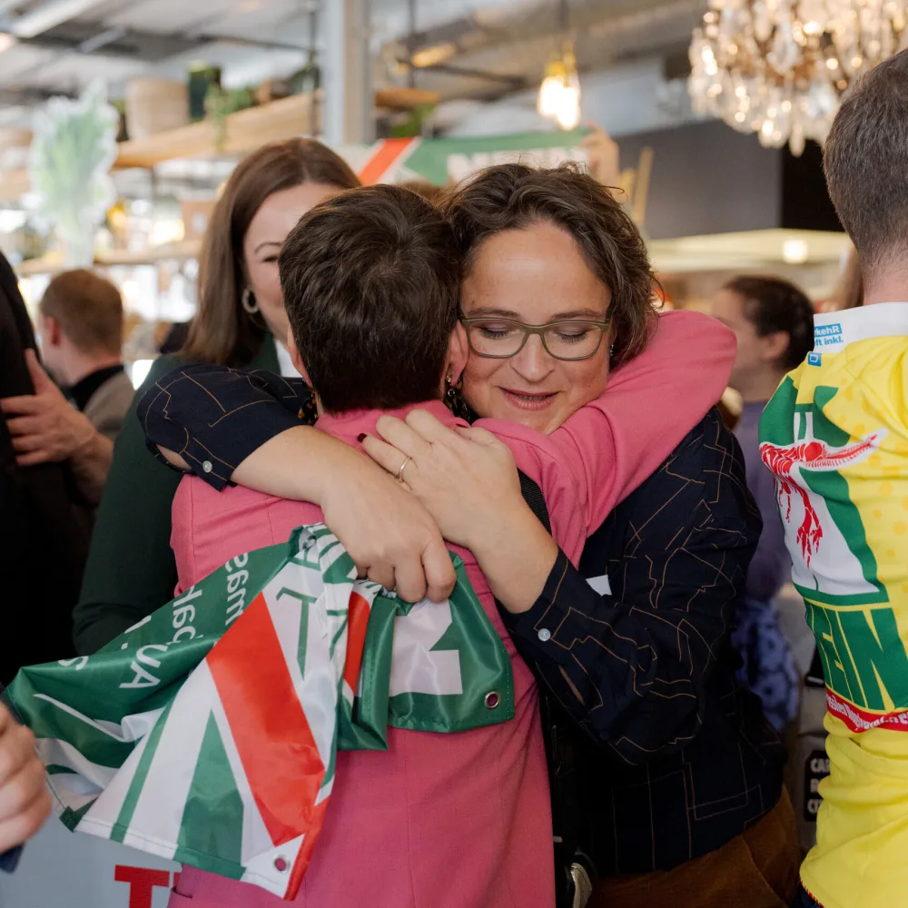 Non à l’extension des autoroutes . Fête de la votation.