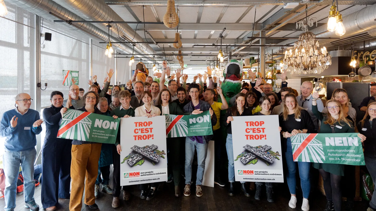 Non à l’extension des autoroutes . Fête de la votation.