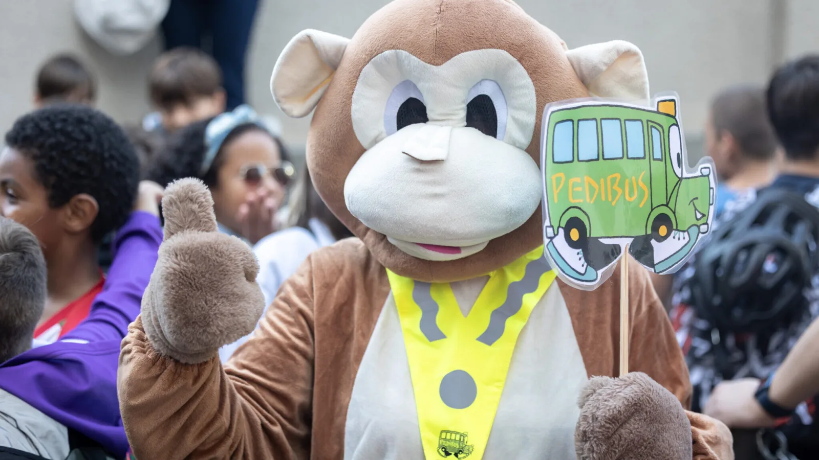Journée internationale à pied à l'école Balerna Ticino Singe