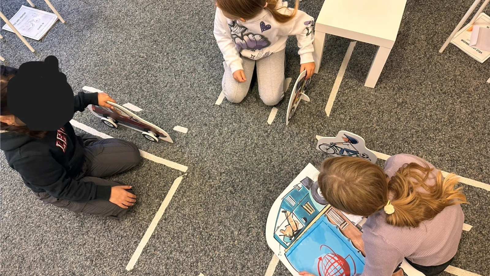 Verkehrsszenen nachstellen