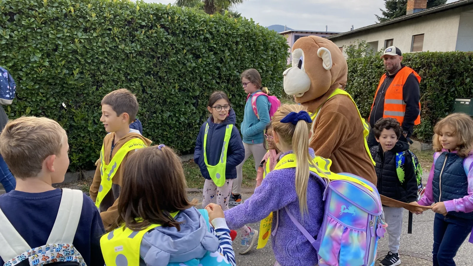Journée internationale à pied à l'école Caslano Tessin