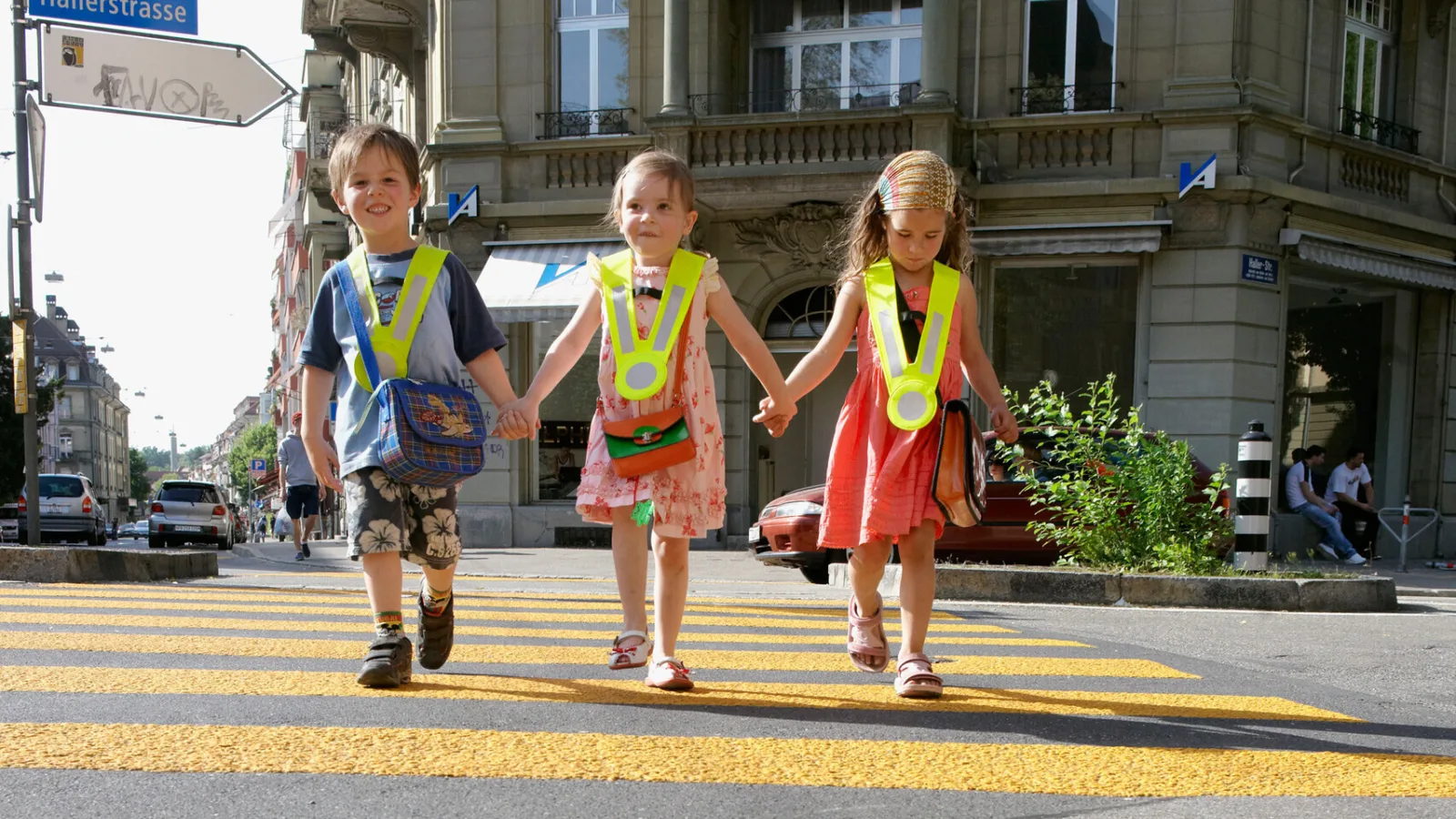 Chemin de l'école Enfants sécurité Quartier