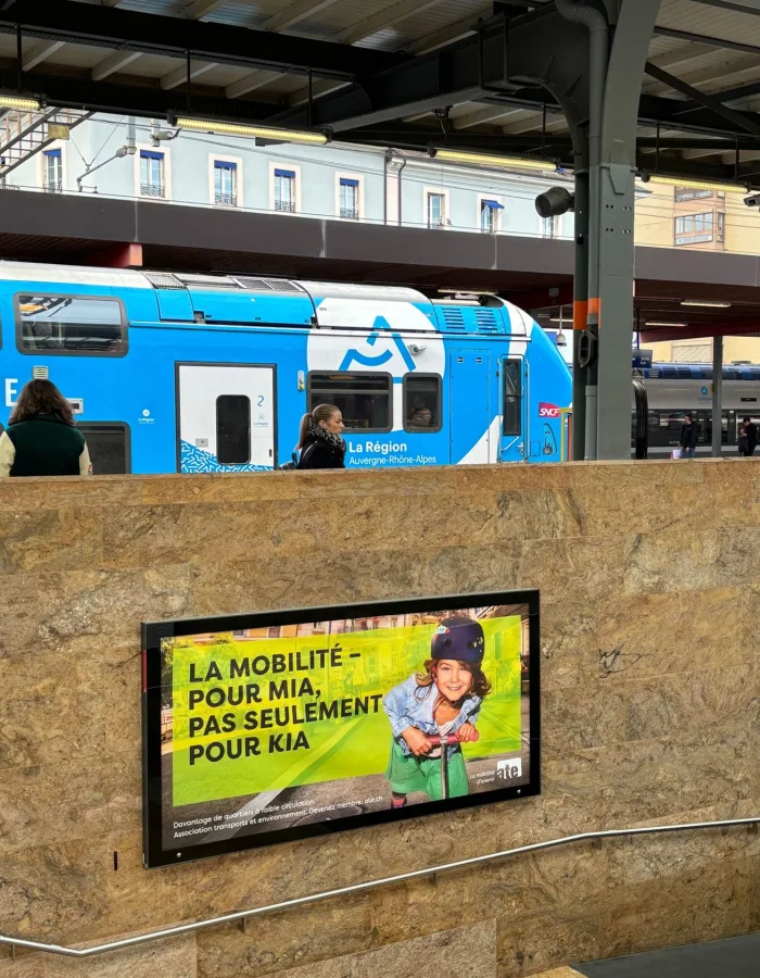 Campagne ATE Genève Mia