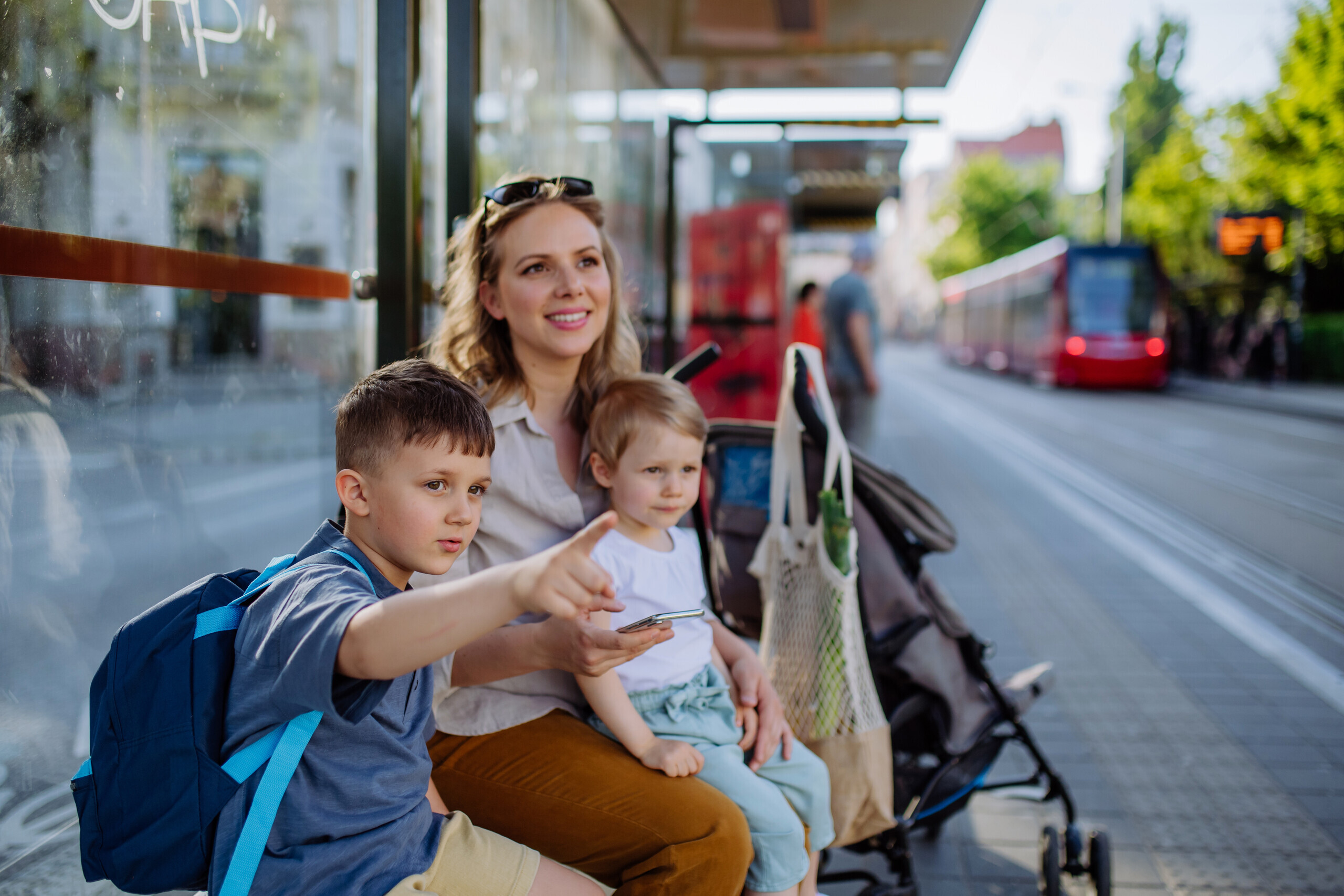 Famille Tramway Quai Adhésion ATE